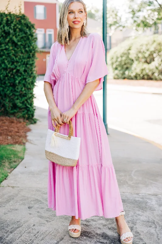 Maxi dresses with geometric prints for a contemporary aestheticOcean Breeze Pink Tiered Maxi Dress