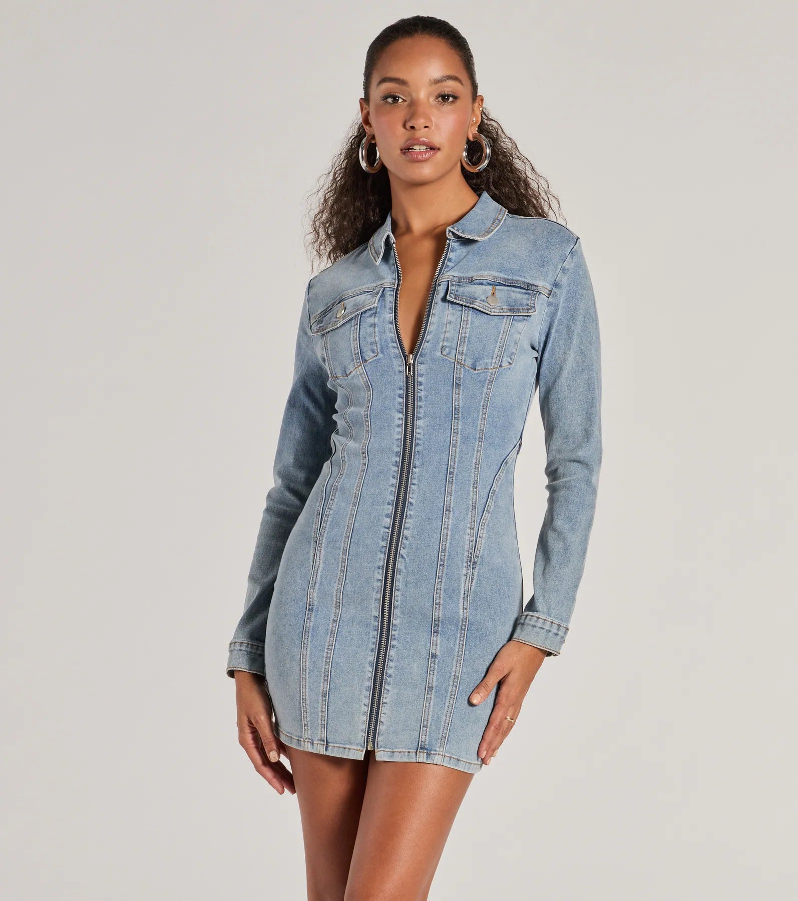 Mini dresses with patchwork designs for a unique styleSweet Looking Long Sleeve Denim Mini Dress