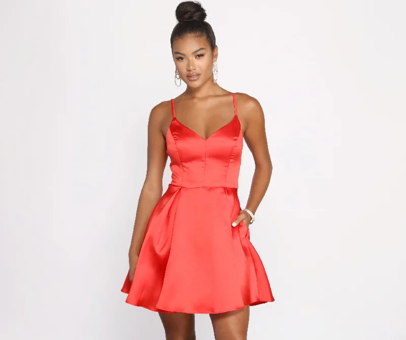Mini dresses with embroidered details for a unique touchEllie Sleeveless Satin Party Dress Mini dresses with embroidered details for a unique touchEllie Sleeveless Satin Party Dress
