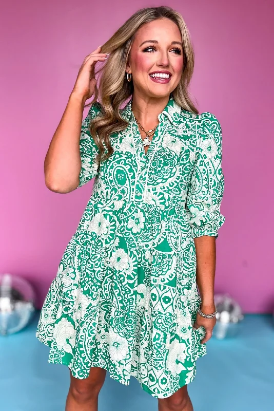 Metallic mini dresses for a glamorous eventGreen Paisley Printed Two Tone Split Neck Collared Three Quarter Sleeve Dress