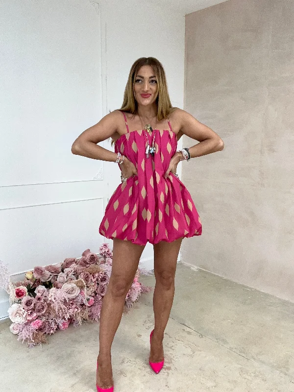 Printed mini dresses for a casual day outPuffball Mini Dress In Pink Diamond Print