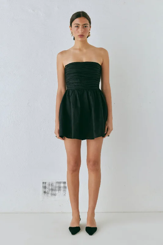Mini dresses with abstract prints for an artistic lookSaint Malo Linen Mini Dress Black