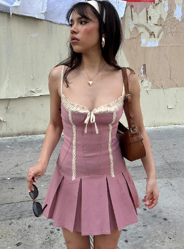 Mini dresses with puff sleeves for a vintage lookShirina Mini Dress Dusty Pink