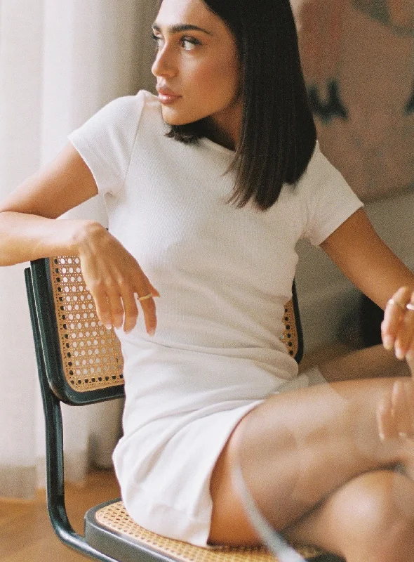 Mini dresses with asymmetric hems for a fashion - forward lookClassic Mini Dress White