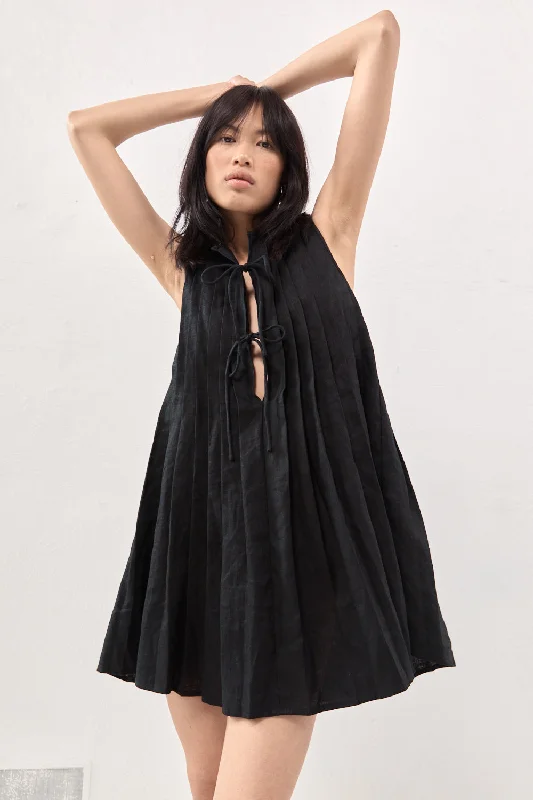 Linen mini dresses for a breathable summer optionValeria Linen Mini Dress Black