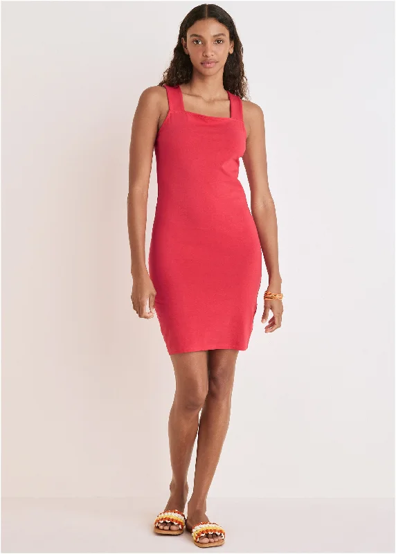 Printed mini dresses for a casual day outSquare Neck Tank Dress - Red