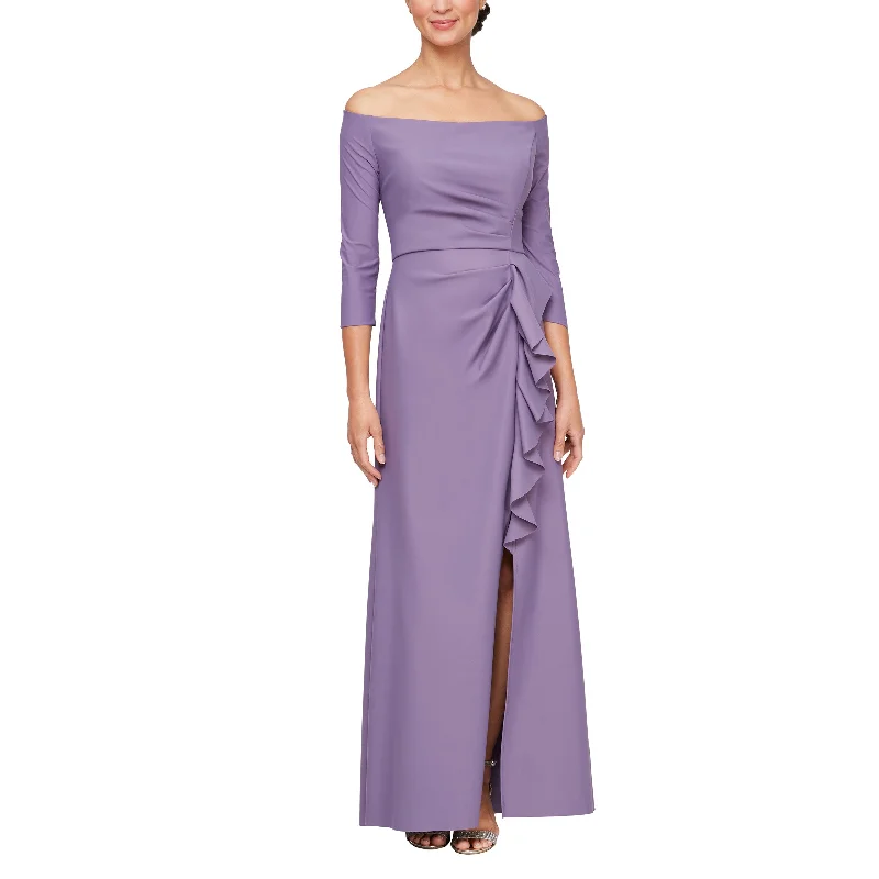 Maxi dresses with embroidered floral motifs for a unique design Maxi dresses with embroidered floral motifs for a unique design Alex Evenings 8134325 Long Formal Mother of the Bride Dress