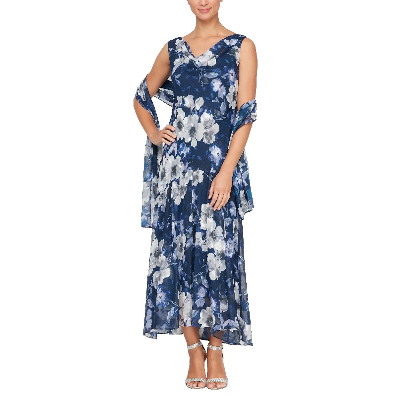 Maxi dresses with polka dot prints for a playful style Maxi dresses with polka dot prints for a playful style Alex Evenings 8175903 Printed Tea Length Dress