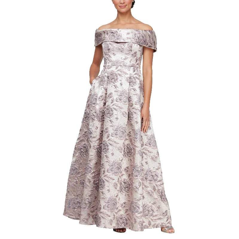 Linen maxi dresses for a breathable and lightweight summer option Linen maxi dresses for a breathable and lightweight summer option Alex Evenings 8181177 Long Formal A Line Pocket Ballgown