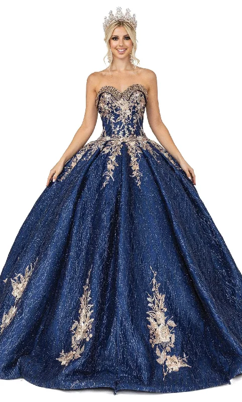 Prom dresses with side - slit skirts and beaded fringes for a glamorous appearanceDancing Queen 1541 - Embroidered Quinceanera Ballgown Prom dresses with side - slit skirts and beaded fringes for a glamorous appearanceDancing Queen 1541 - Embroidered Quinceanera Ballgown