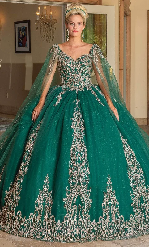Formal dresses with abstract print panels and rhinestone embellishments for a unique formal eventDancing Queen 1743 - Glitter Print Quinceanera Ballgown Formal dresses with abstract print panels and rhinestone embellishments for a unique formal eventDancing Queen 1743 - Glitter Print Quinceanera Ballgown