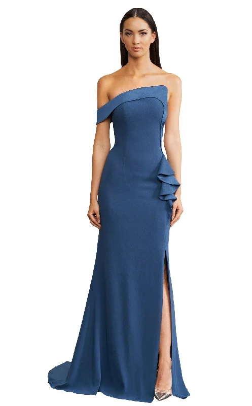 Formal dresses with asymmetric ruffled hems and high - low designs for a fashion - forward and dynamic appearanceAlexander by Daymor 1188 Dress