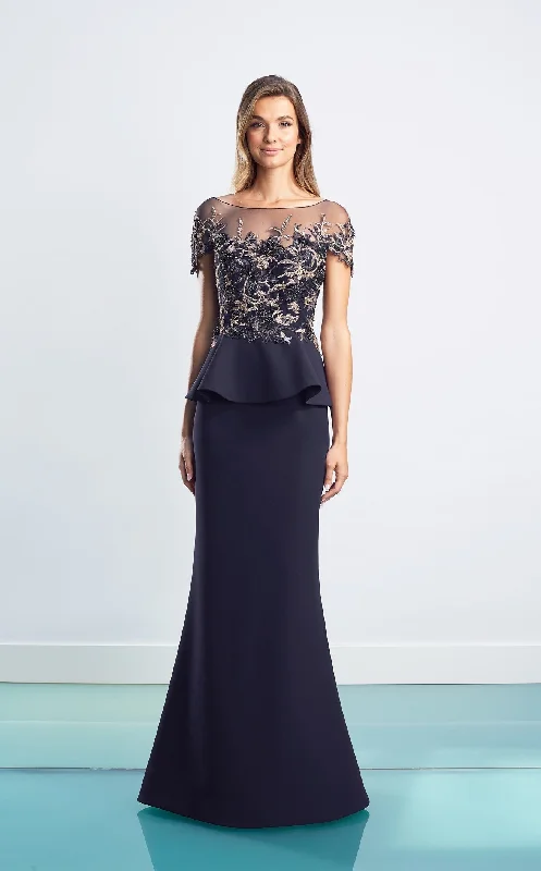Formal dresses with halter necks and lace - up backs for a stylish promDaymor 1459 Dress