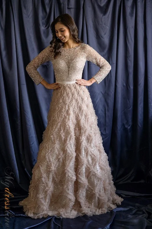 Formal dresses with ruffled skirts and bow accents for a charming prom appearanceDulce Celia FRANCINA