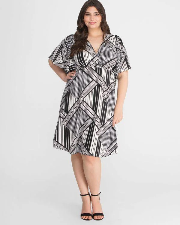 Cocktail dresses with a ruched bodice and spaghetti strapsKiyonna Formal Short  A-Line Dress