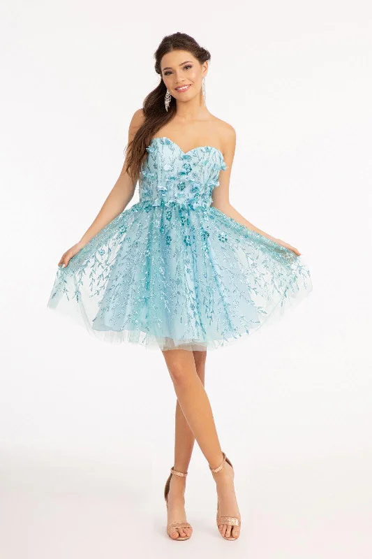 Mini cocktail dresses with a tiered ruffled skirt and a scoop neckHomecoming Strapless Floral Applique Short Dress Sale