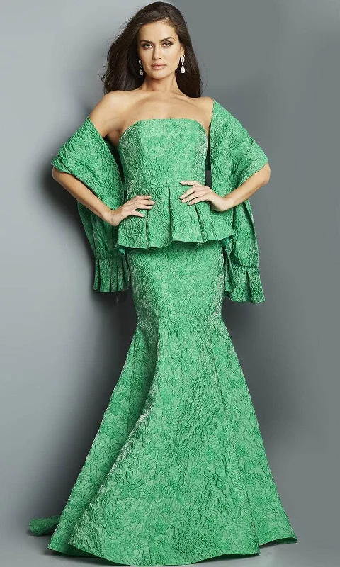 Formal dresses with high - low hems and floral embroidery for a unique prom styleJovani 22585 - Strapless Embroidered Evening Dress