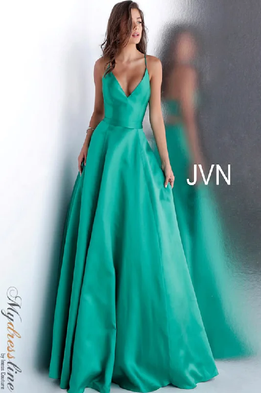Long - train formal dresses in chiffon for a dramatic prom entranceJovani JVN66673