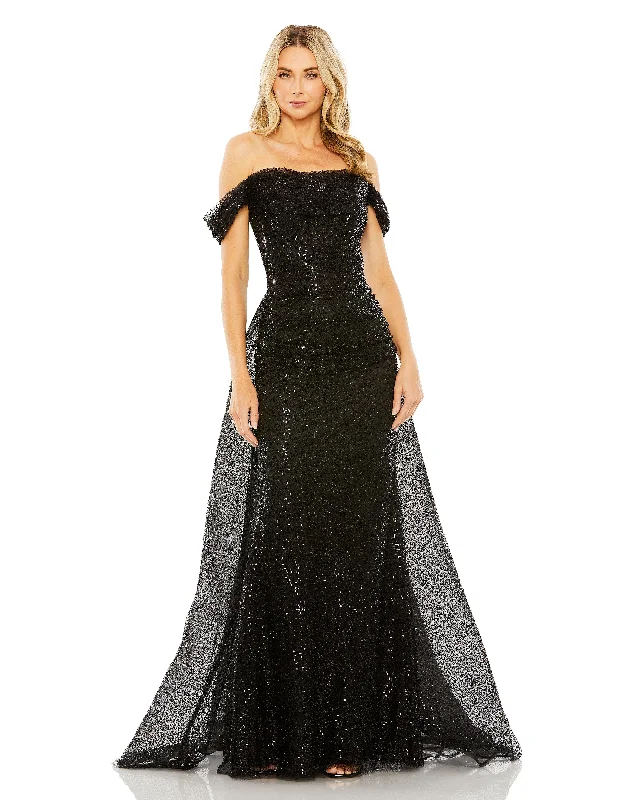 Maxi dresses with off - the - shoulder styles for a romantic and breezy look Maxi dresses with off - the - shoulder styles for a romantic and breezy look Mac Duggal 20515 Long A Line Formal Overskirt Prom Dress