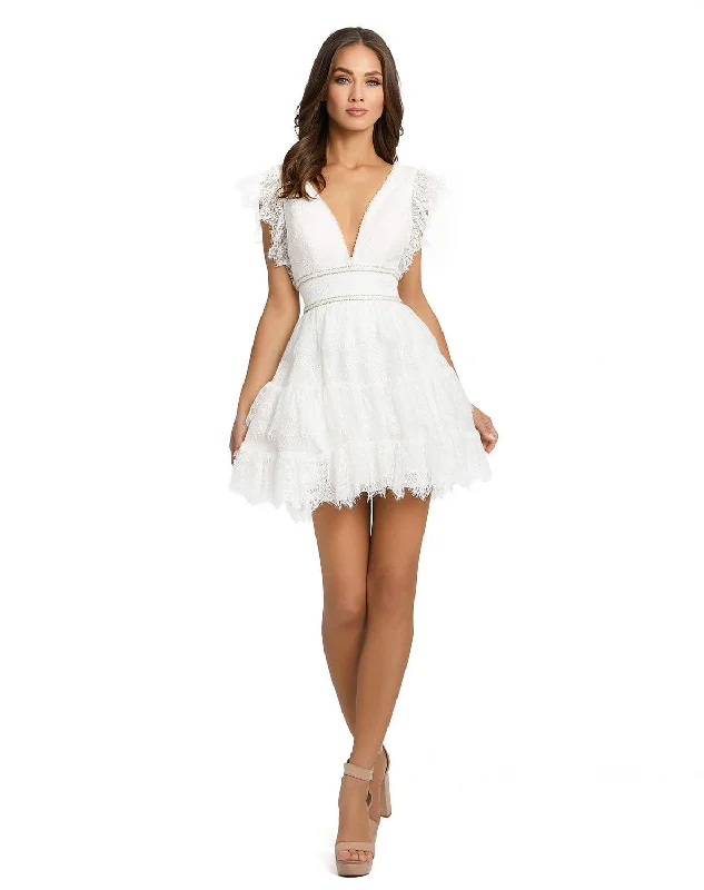 Cocktail dresses with a metallic - embroidered pattern and a midi - hemMac Duggal 41013 Short Cocktail Lace Dress