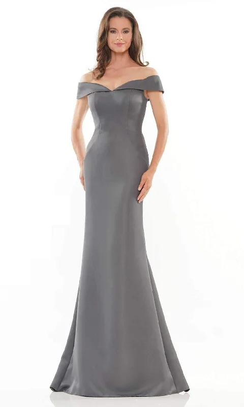 Prom dresses with tiered ruffled sleeves and satin skirts for a feminine and voluminous lookMarsoni by Colors - MV1153 Draped Off Shoulder Gown Prom dresses with tiered ruffled sleeves and satin skirts for a feminine and voluminous lookMarsoni by Colors - MV1153 Draped Off Shoulder Gown