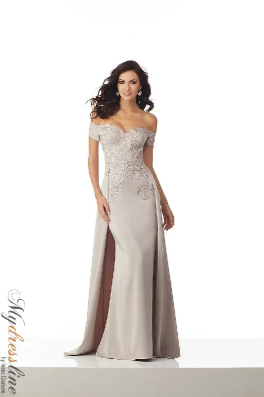 Formal dresses with pleated bodices and taffeta fabric for a traditional lookMorilee 71834
