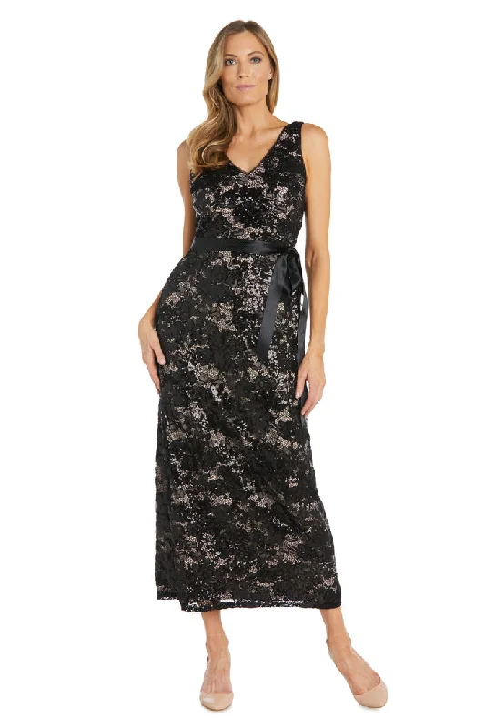 Maxi dresses with polka dot prints for a playful style Maxi dresses with polka dot prints for a playful style R&M Richards 1001 Long Formal Evening Midi Dress
