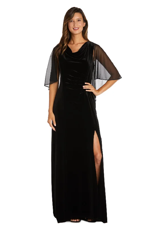 Maxi dresses with beaded embellishments for a fancy and luxurious event Maxi dresses with beaded embellishments for a fancy and luxurious event R&M Richards 9111 Long Formal Velvet Gown