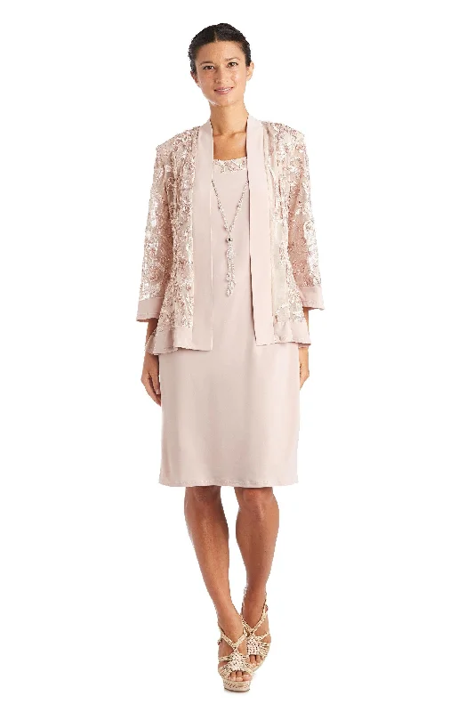 Mini cocktail dresses with a glittery finish for a party - ready styleR&M Richards 7077 Short Mother Of The Bride Dress Sale