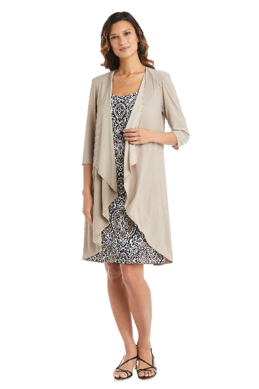 Satin - lined cocktail dresses with a lace outer layerR&M Richards 7877 Short Two Piece Print Jacket Dress