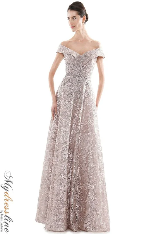 Prom dresses with side - slit skirts and beaded fringes for a glamorous appearanceRina Di Montella RD2715 Prom dresses with side - slit skirts and beaded fringes for a glamorous appearanceRina Di Montella RD2715