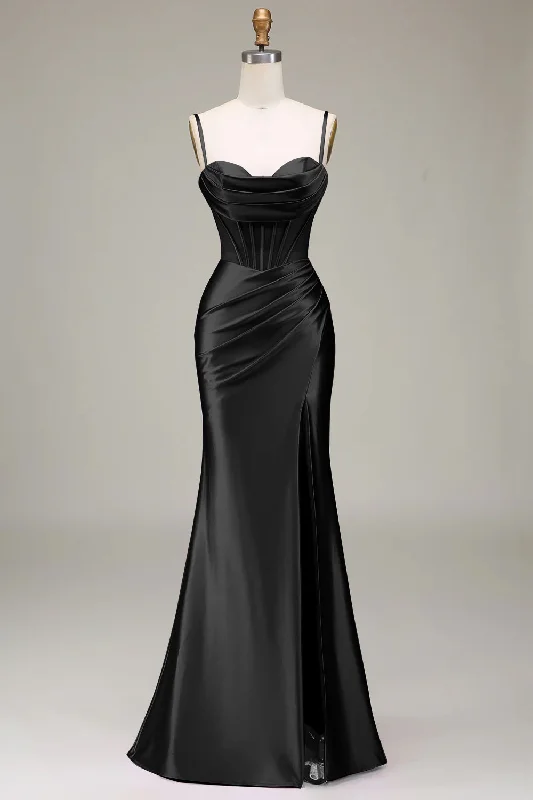 Cocktail dresses with cold - shoulder designs in a lightweight fabricSatin Spaghetti Straps Black Prom Dress with Corset Cocktail dresses with cold - shoulder designs in a lightweight fabricSatin Spaghetti Straps Black Prom Dress with Corset