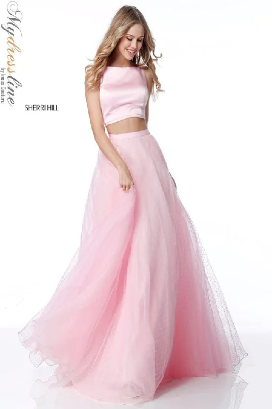 Formal dresses with high - low hems and floral embroidery for a unique prom styleSherri Hill 51895 Formal dresses with high - low hems and floral embroidery for a unique prom styleSherri Hill 51895