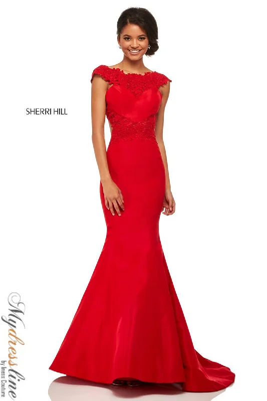 Prom dresses with metallic - colored fabrics and beaded embroidery for a glamorous promSherri Hill 52772