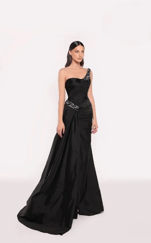 Formal dresses with tiered skirts and pearl embellishments for a luxurious feelTarik Ediz 98742 Dress Formal dresses with tiered skirts and pearl embellishments for a luxurious feelTarik Ediz 98742 Dress