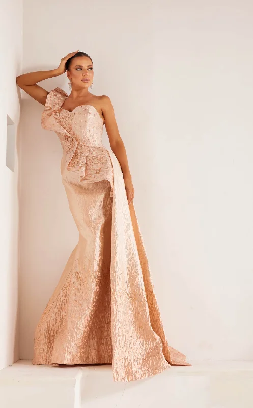 Prom dresses with one - shoulder designs and feather accents for a bold statementTerani 241E2402 Dress Prom dresses with one - shoulder designs and feather accents for a bold statementTerani 241E2402 Dress