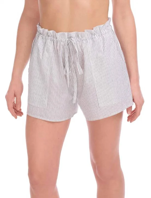 Tie - Waist Women Shorts for a Customizable FitCotton Voile Pleated Short In Black & White Tie - Waist Women Shorts for a Customizable FitCotton Voile Pleated Short In Black & White