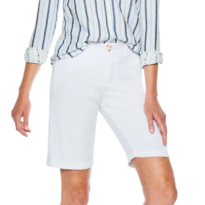 Cargo Women Shorts with Multiple Pockets for FunctionalityNash Slim Bermuda Short In White Cargo Women Shorts with Multiple Pockets for FunctionalityNash Slim Bermuda Short In White