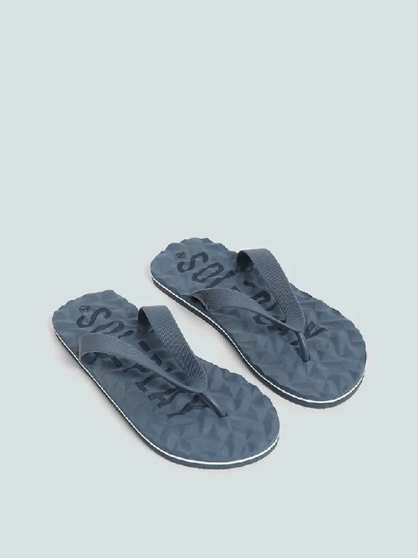 Printed Floral Women Shorts for a Summer - Ready StyleSOLEPLAY Blue Monotone Textured Flip Flop Printed Floral Women Shorts for a Summer - Ready StyleSOLEPLAY Blue Monotone Textured Flip Flop