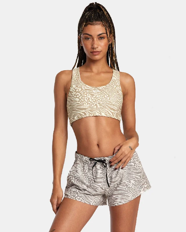 Denim Women Shorts with Distressed Details for a Casual VibeVA Essential Low-Rise Yogger Sport Shorts - Zeetah Denim Women Shorts with Distressed Details for a Casual VibeVA Essential Low-Rise Yogger Sport Shorts - Zeetah
