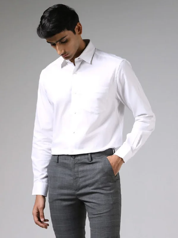 High - Waisted Women Shorts for a Retro and Flattering LookWES Formals Solid White Cotton Relaxed-Fit Shirt