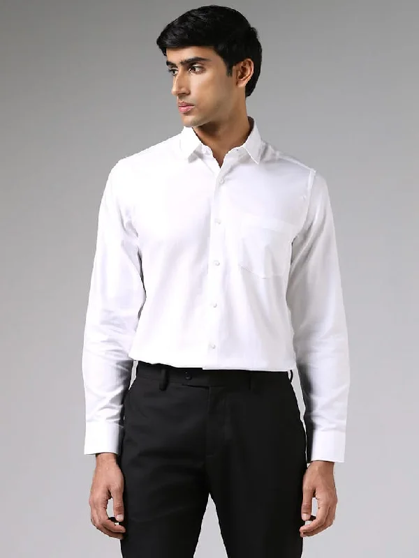 Jeanette Women Shorts with a Soft and Comfortable FeelWES Formals Solid White Cotton Slim-Fit Shirt