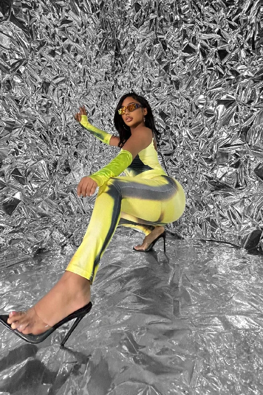 Metallic Bodysuits for a Glitzy and Glamorous Night Out3pc Becki Bodysuit Legging Set Metallic Bodysuits for a Glitzy and Glamorous Night Out3pc Becki Bodysuit Legging Set