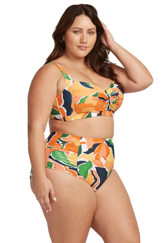 Tie - side bikini bottoms for an adjustable and stylish fitDe L'Hortus Botticelli High Waist Swim Pant - Final Sale Tie - side bikini bottoms for an adjustable and stylish fitDe L'Hortus Botticelli High Waist Swim Pant - Final Sale
