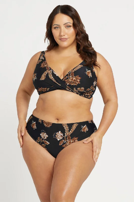 Long - line bikini top for added support and a fashionable lookChantique Monet Mid Rise Swim Pant - Final Sale Long - line bikini top for added support and a fashionable lookChantique Monet Mid Rise Swim Pant - Final Sale