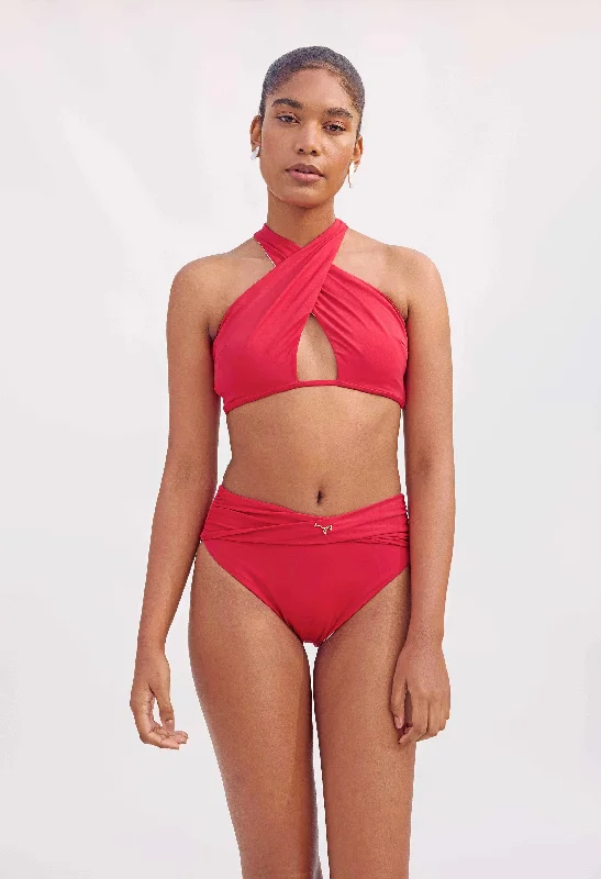 Plus - size swim sets for a comfortable and flattering fitConfluence Swim Set