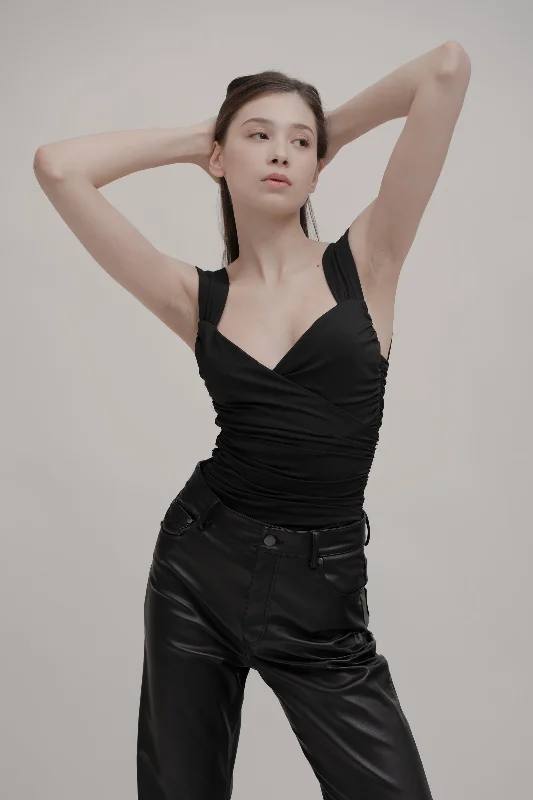Lace Bodysuits for a Sexy and Elegant Bedroom LookFAYE Body - Black