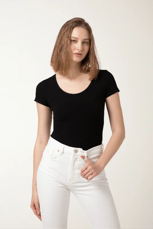 Plus - Size Bodysuits with a Comfortable and Flattering FitJOEY Body - Black
