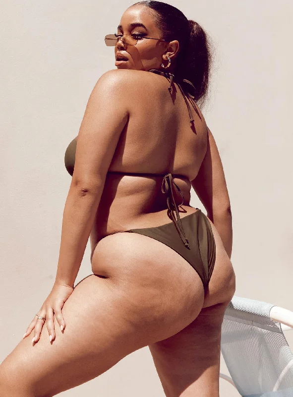Long - line bikini top for added support and a fashionable lookKaila Bikini Bottom Chocolate Curve Long - line bikini top for added support and a fashionable lookKaila Bikini Bottom Chocolate Curve