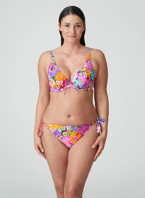 Metallic - finish bikini for a glamorous and eye - catching poolside lookPrimaDonna Swimwear: Najac Bikini Brief Floral Explosion